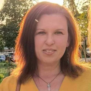 Bakonyi  Zsuzsa